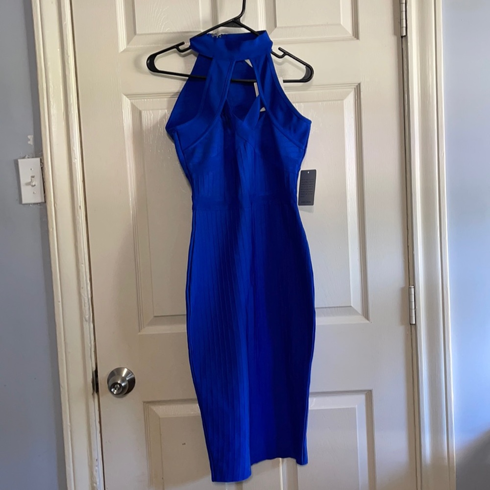 NEW FITTED BLUE DRESS SIZE 4